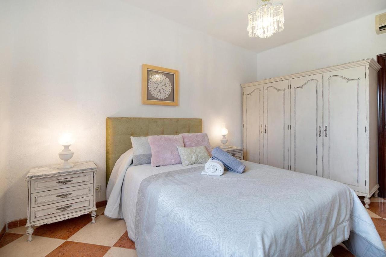 Grand Beachside Apartment - Cádiz Buitenkant foto