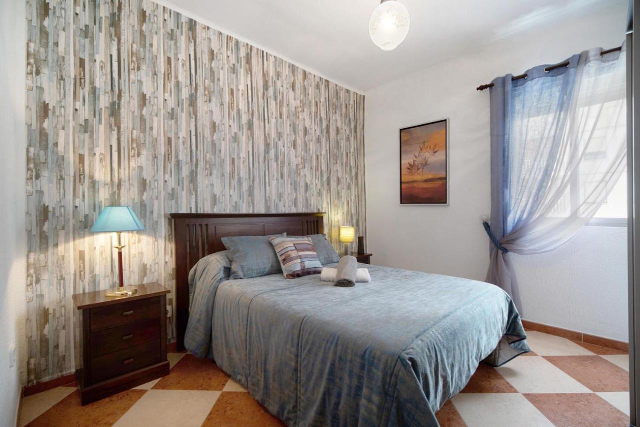Grand Beachside Apartment - Cádiz Buitenkant foto