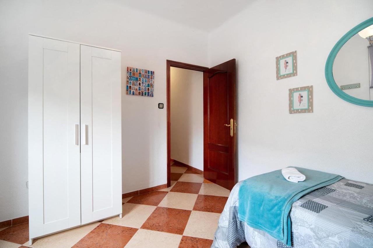Grand Beachside Apartment - Cádiz Buitenkant foto