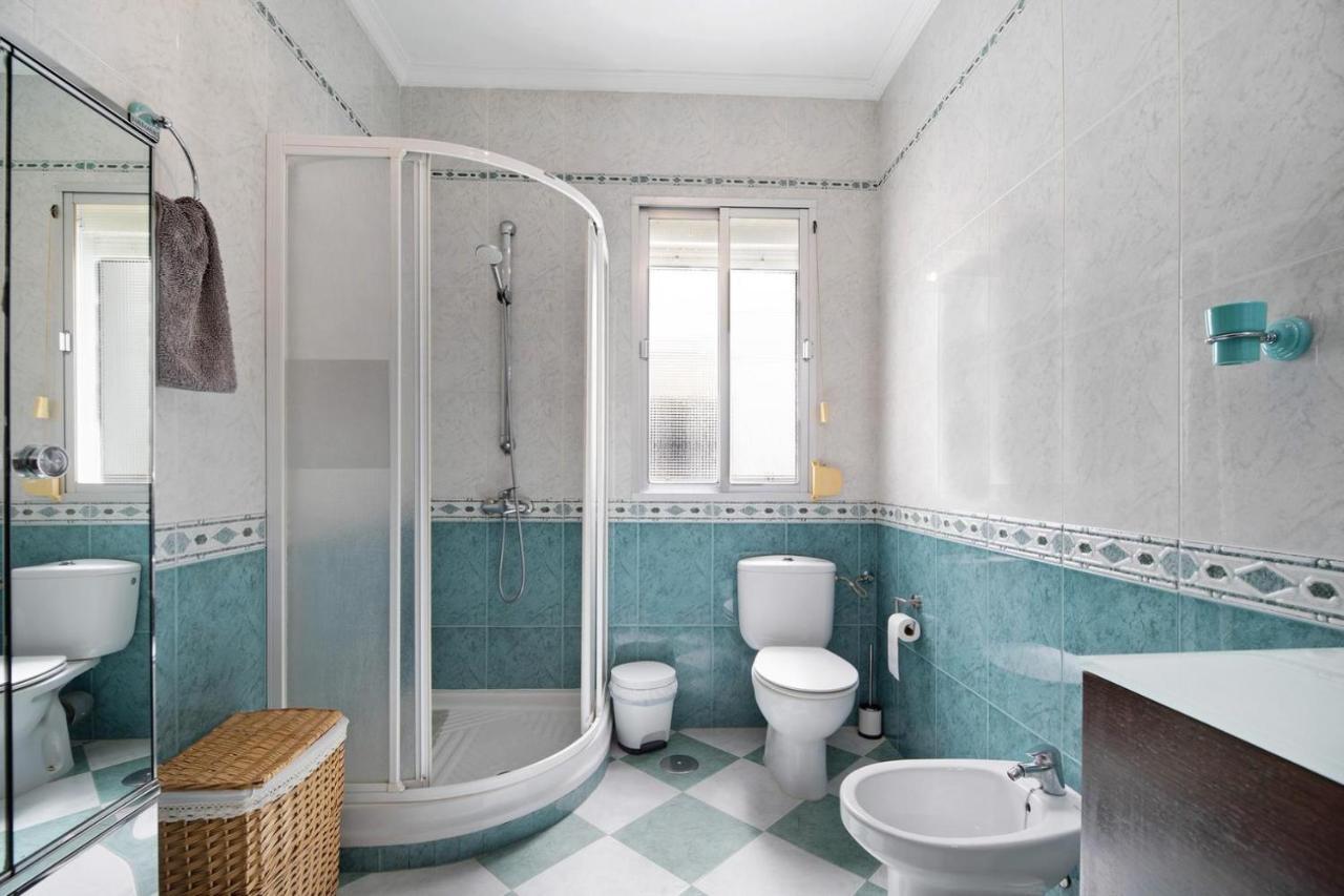 Grand Beachside Apartment - Cádiz Buitenkant foto